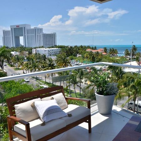 Takh Sea View Apartment Cancún Buitenkant foto